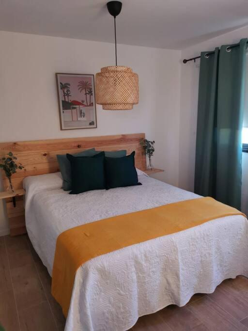 Apartamento Con Vistas Al Mar En El Centro De קורלחו מראה חיצוני תמונה
